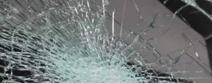 Shattered laminate windshield